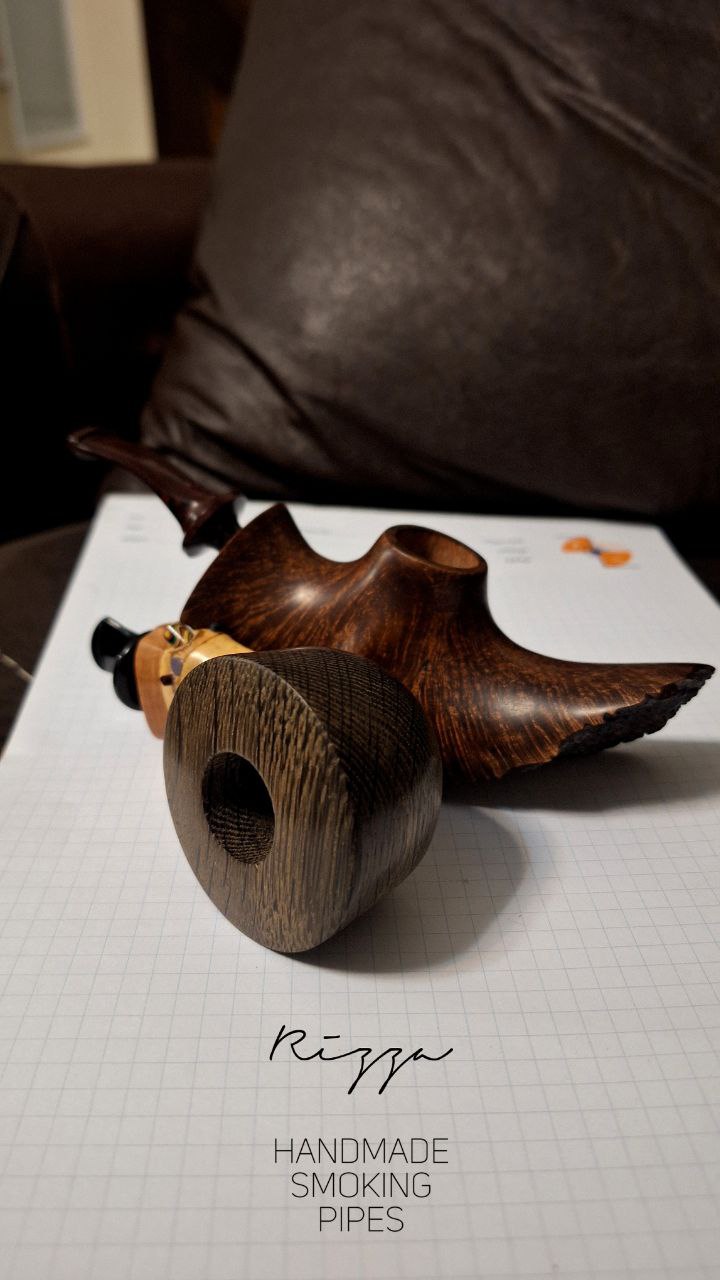 photo 2025 10 12 19 01 28